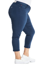 Load image into Gallery viewer, Mid Rise Boyfriend - BLUE NIGHT - SLINK JEANS