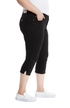 Load image into Gallery viewer, Mid Rise Crop - Solid Black