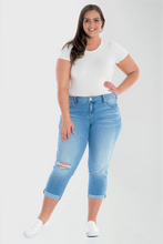 Load image into Gallery viewer, Mid Rise Boyfriend - THEA - SLINK JEANS