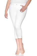 Load image into Gallery viewer, Crop - LEXY - SLINK JEANS