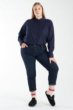 Load image into Gallery viewer, Mid Rise Boyfriend - Summer