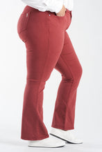 Load image into Gallery viewer, Mid Rise Bootcut - Mavis
