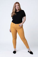 Load image into Gallery viewer, Mid Rise Jegging - Clementine - SLINK JEANS