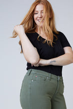 Load image into Gallery viewer, Mid Rise Jegging - Pine - SLINK JEANS