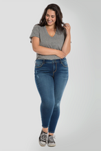 Load image into Gallery viewer, Mid Rise Skinny - Beatrice - SLINK JEANS