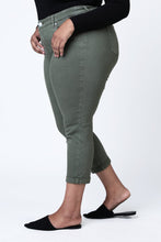Load image into Gallery viewer, Mid Rise Boyfriend - Pine - SLINK JEANS