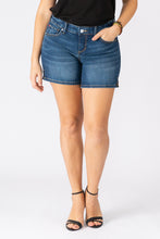 Load image into Gallery viewer, Side Vent Shorts - Miriam