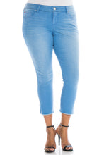 Load image into Gallery viewer, 70's Blue Crop - CLOE - SLINK JEANS