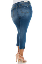 Load image into Gallery viewer, Frayed Hem Crop - CARALYN - SLINK JEANS