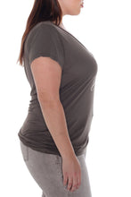 Load image into Gallery viewer, Scoop Neck Tee - SEXY - SLINK JEANS