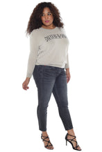 Load image into Gallery viewer, Crew Neck Sweater - BE NOTICEABLE - SLINK JEANS