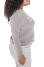 Load image into Gallery viewer, Crew Neck Sweater - BE NOTICEABLE - SLINK JEANS