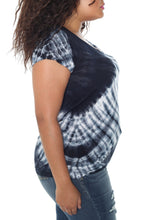 Load image into Gallery viewer, Short Sleeve Scoop Neck Tee - SLINK JEANS