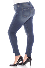 Load image into Gallery viewer, Frayed Hem - DANIELLE - SLINK JEANS