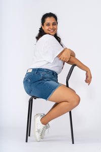 Frey Hem Shorts - Kandall