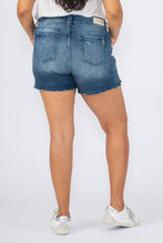 Load image into Gallery viewer, Side Vent Shorts - Jada
