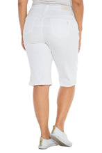 Load image into Gallery viewer, Mid Rise Bermuda - OPTICAL WHITE - SLINK JEANS
