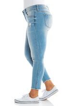 Load image into Gallery viewer, Frayed Hem Crop with Knee Slit  - ASHLEY - SLINK JEANS
