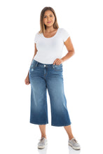 Load image into Gallery viewer, Mid Rise Wide Leg Crop - MAE - SLINK JEANS

