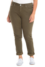 Load image into Gallery viewer, High Rise Boyfriend - IVY - SLINK JEANS
