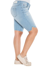 Load image into Gallery viewer, Bermuda - SABRINA - SLINK JEANS
