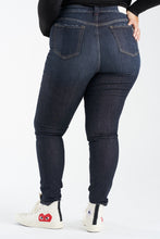 Load image into Gallery viewer, High Rise Skinny - Sabella
