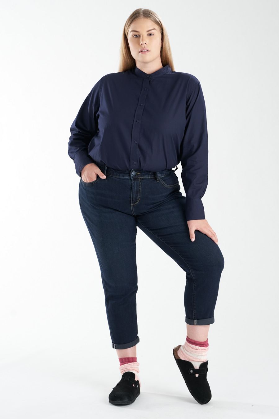 Mid Rise Boyfriend - Summer