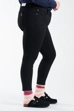 Load image into Gallery viewer, Mid Rise Ankle Skinny - Black
