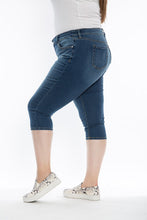 Load image into Gallery viewer, Mid Rise Crop - Palmer - SLINK JEANS
