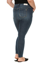 Load image into Gallery viewer, Mid Rise Jegging - Sofia - SLINK JEANS
