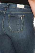 Load image into Gallery viewer, Mid Rise Jegging - Sofia - SLINK JEANS
