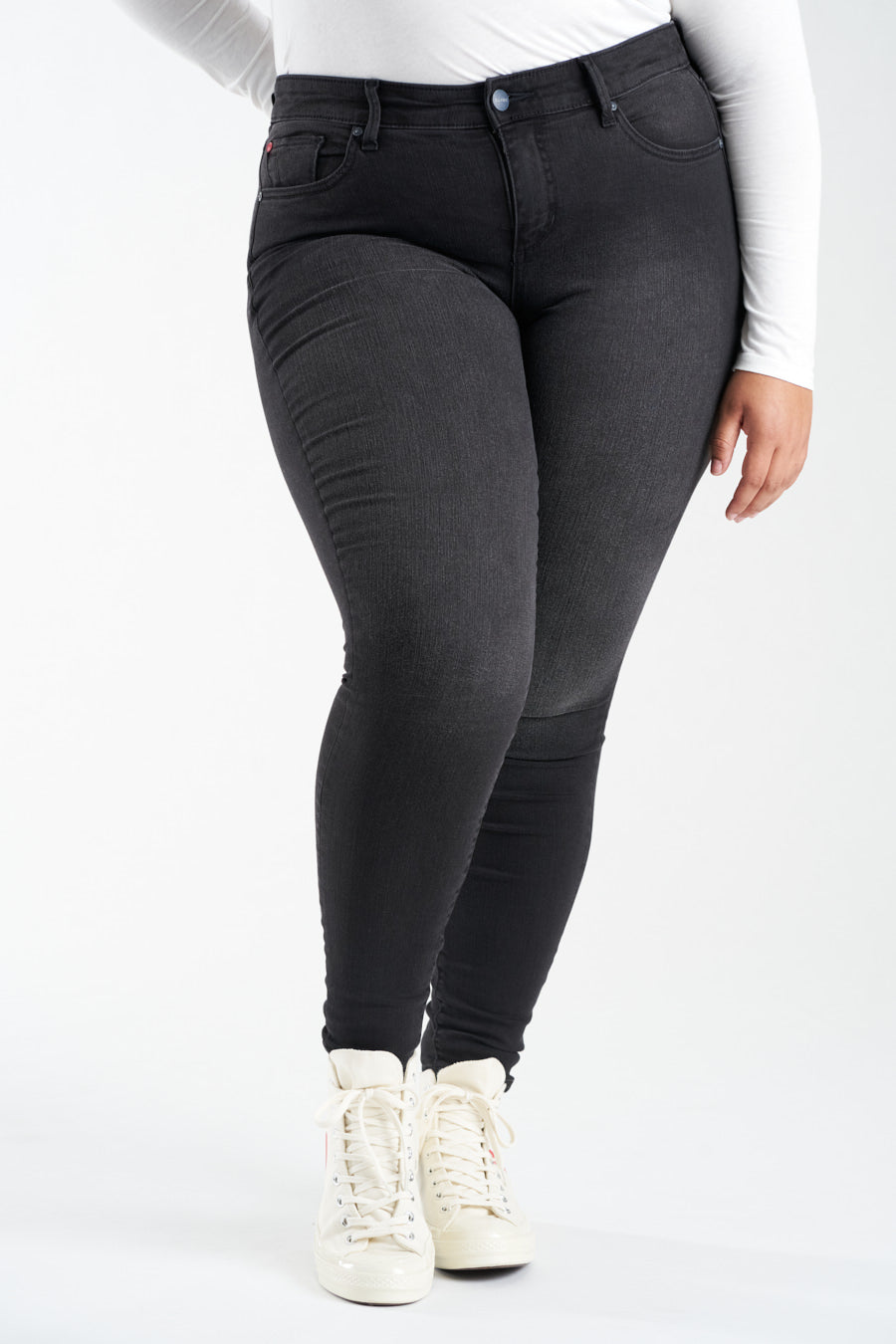 Mid Rise Skinny - Ballarie