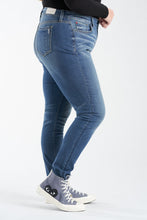 Load image into Gallery viewer, High Rise Skinny - Kinley
