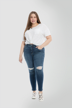 Load image into Gallery viewer, High Rise Skinny - Brinley - SLINK JEANS
