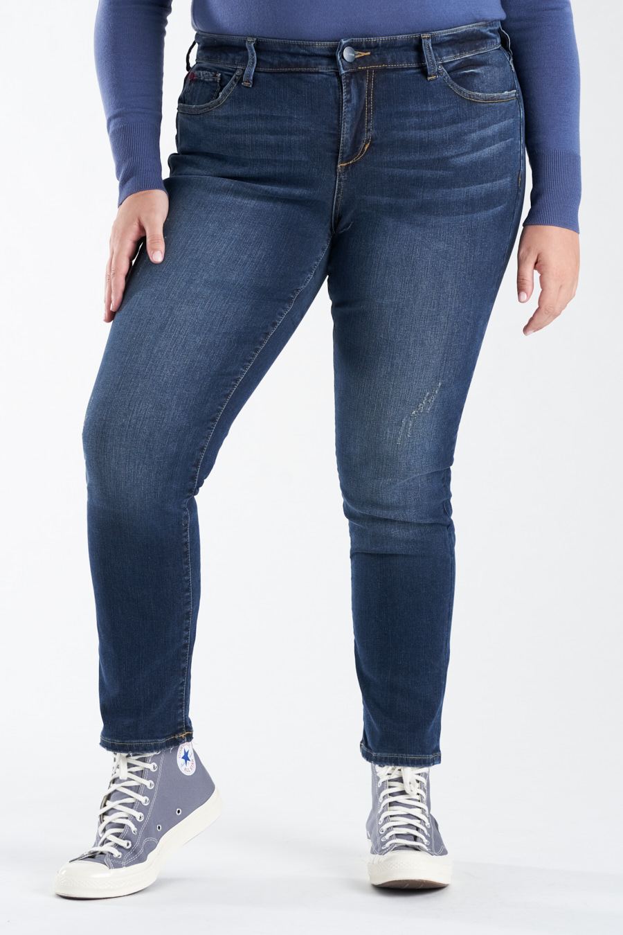 Mid Rise Slim - Wendy