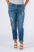 Load image into Gallery viewer, High Rise Boyfriend - Rylie
