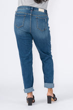 Load image into Gallery viewer, High Rise Boyfriend - Sandra
