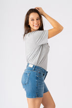 Load image into Gallery viewer, Side Vent Shorts - Gia
