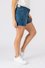 Load image into Gallery viewer, Side Vent Shorts - Veronica
