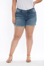 Load image into Gallery viewer, Rolled Shorts - Kinslee
