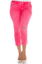 Load image into Gallery viewer, Frayed Hem Crop - SLINK JEANS
