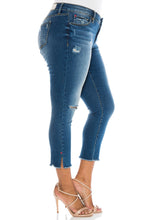 Load image into Gallery viewer, Frayed Hem Crop - CARALYN - SLINK JEANS
