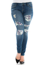 Load image into Gallery viewer, Destroyed Skinny - LILLY - SLINK JEANS
