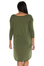 Load image into Gallery viewer, Long Sleeve Hi-Lo Top - SLINK JEANS
