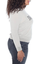 Load image into Gallery viewer, Crew Neck Sweater - BE NOTICEABLE - SLINK JEANS
