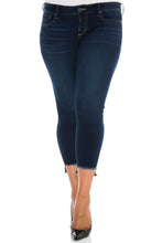 Load image into Gallery viewer, Frayed Hem Ankle - AMBER - SLINK JEANS
